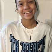 Kahiau Aina